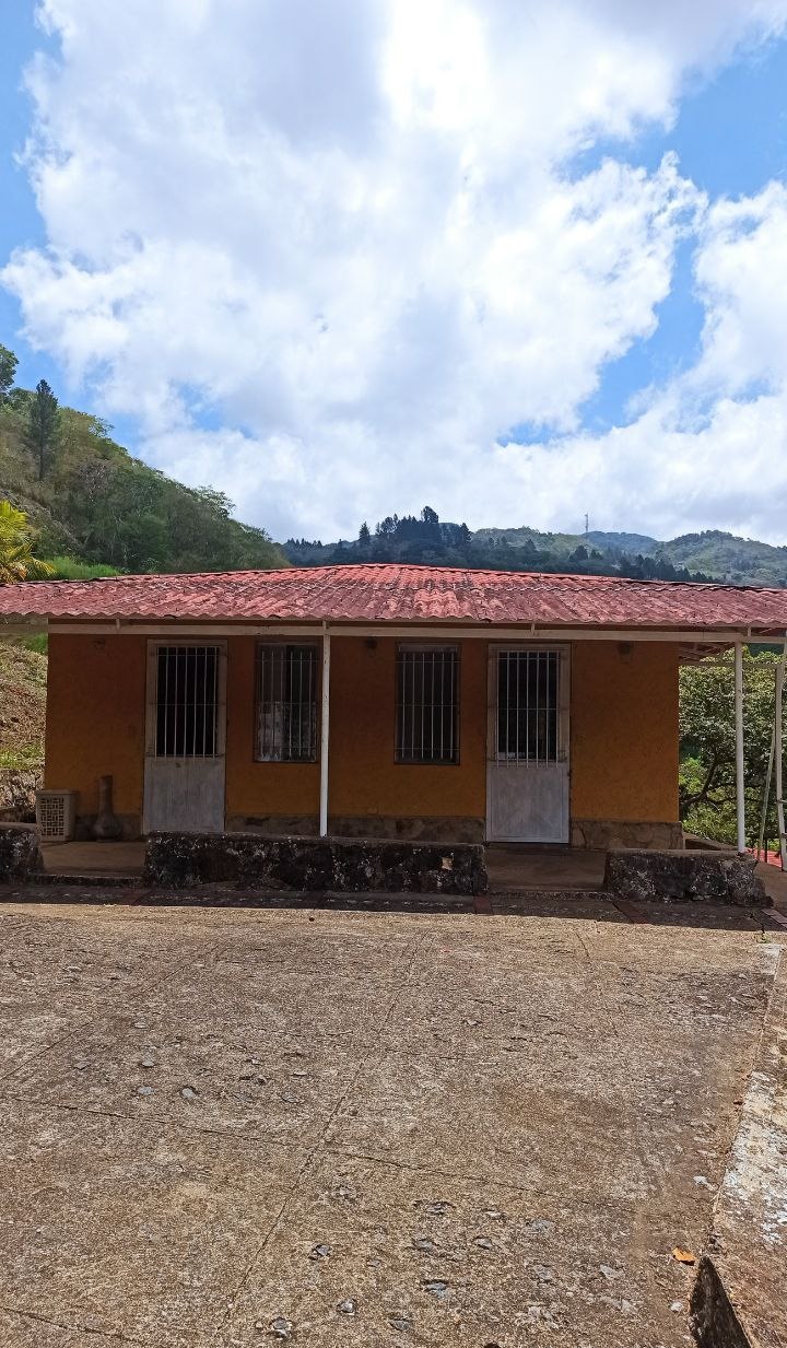 Camp bulding image