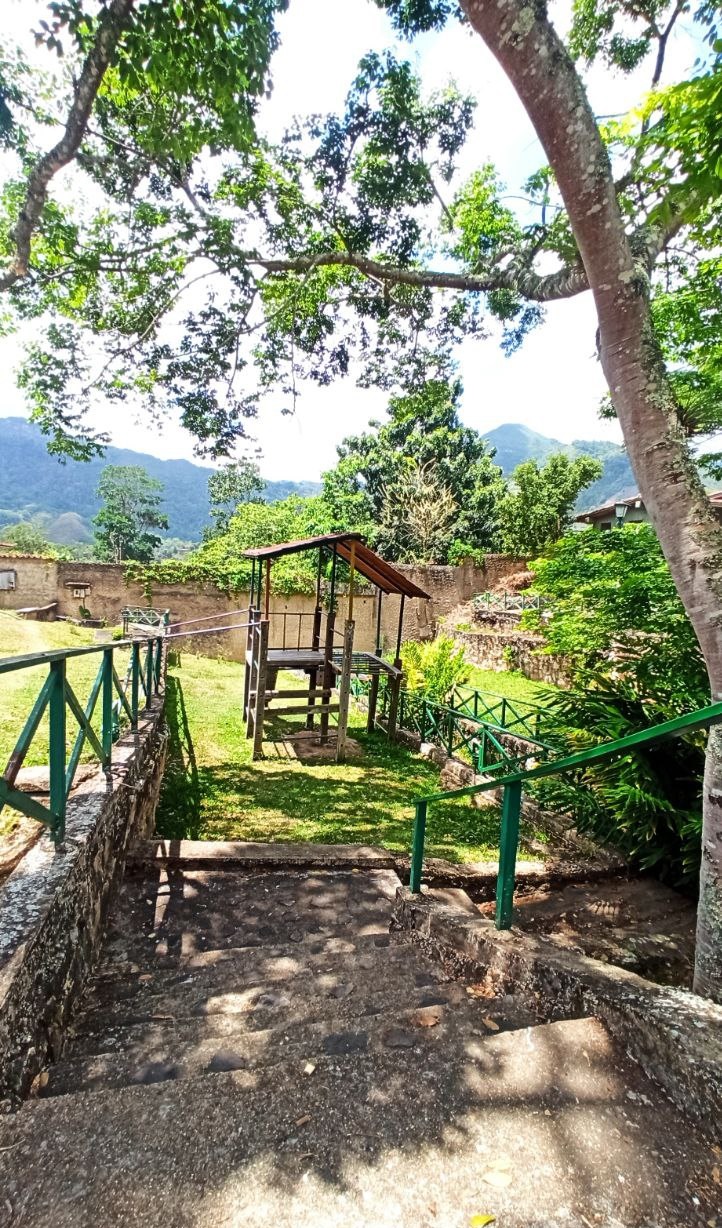 Camp bulding image